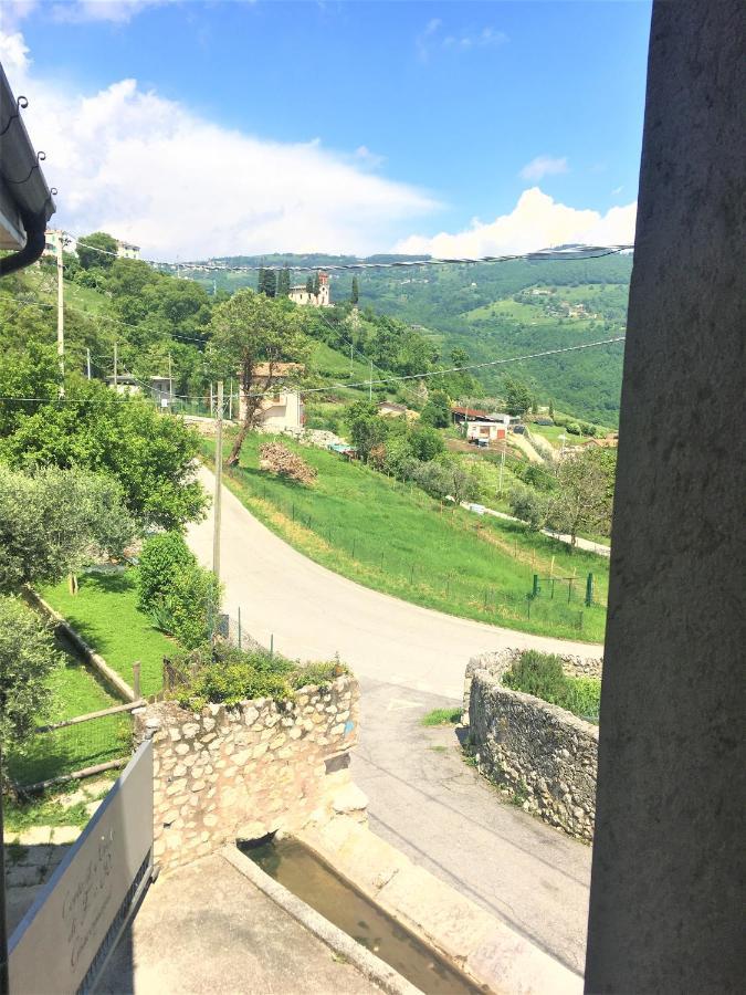 Appartement Il Girasole à Caprino Veronese Extérieur photo